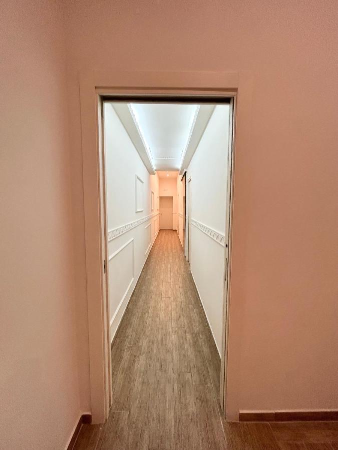 ホテル Savastano House Duomo ナポリ エクステリア 写真
