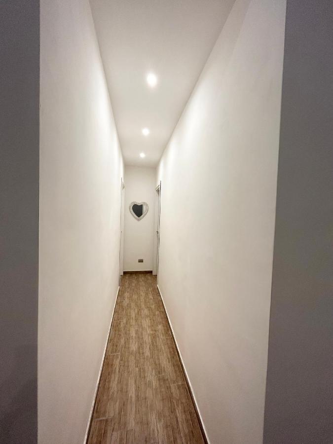 ホテル Savastano House Duomo ナポリ エクステリア 写真
