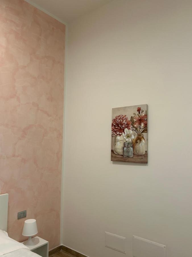 ホテル Savastano House Duomo ナポリ エクステリア 写真